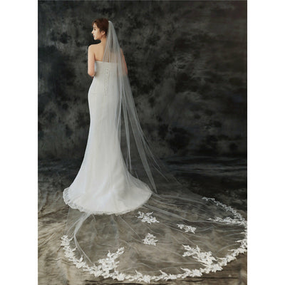 Chic Single Layer Floral Lace  Cathedral Veil
