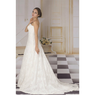 Chicely Sweetheart Chantilly Lace A-line wedding dress2
