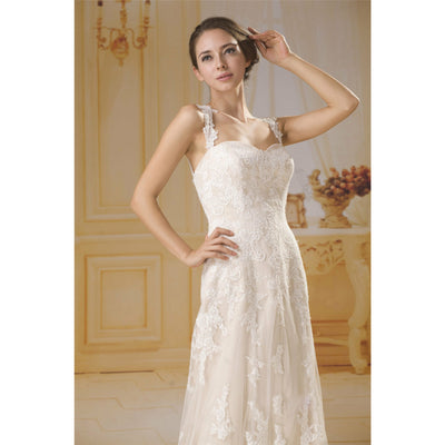 Chicely Queen anne lace appliqués A-line wedding dress1