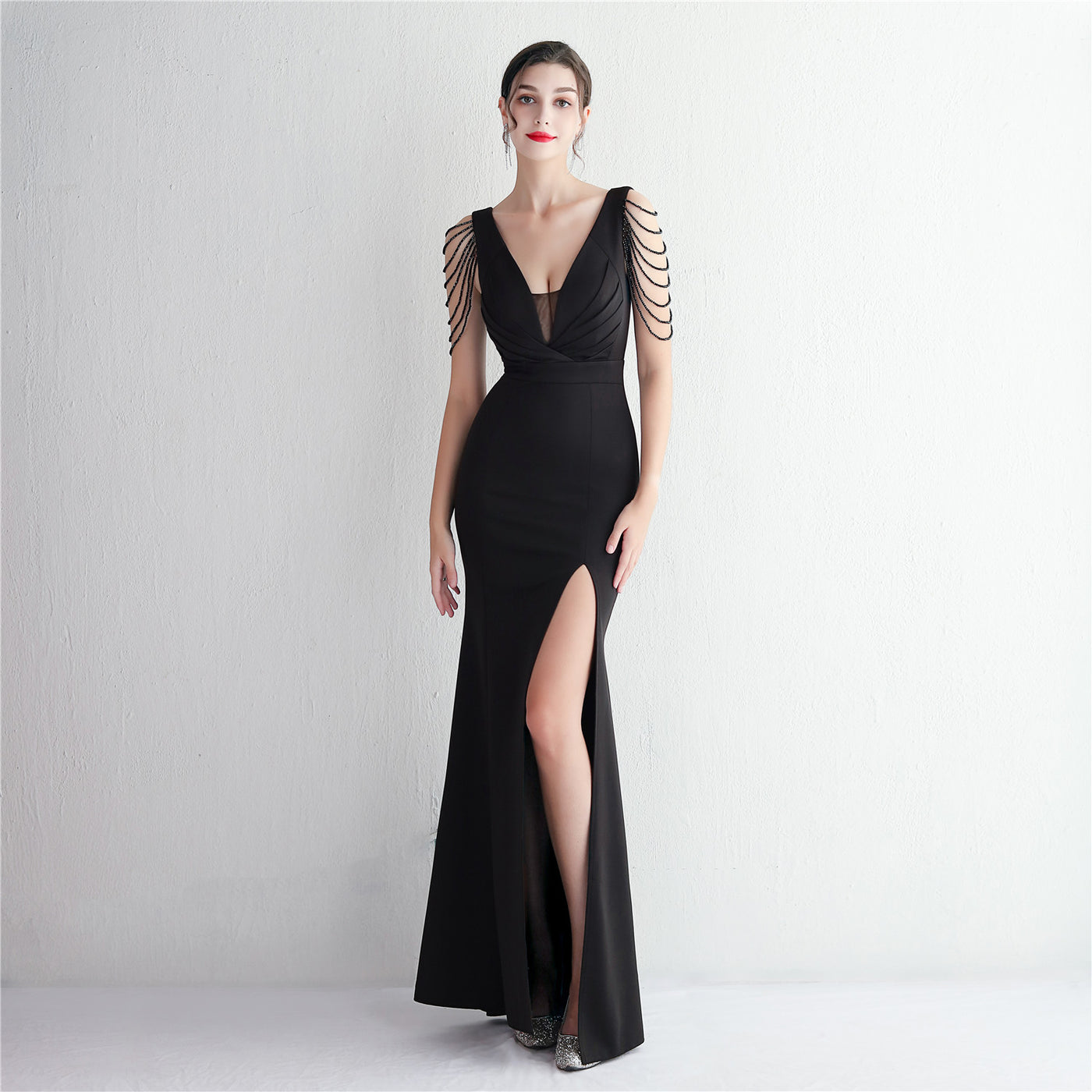 Stunning pleated Plunging-V neck Thigh-slit Mermaid evening dress
